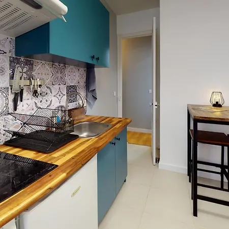 Le Petit St Louis - Court Et Long Sejour Appartement Versailles